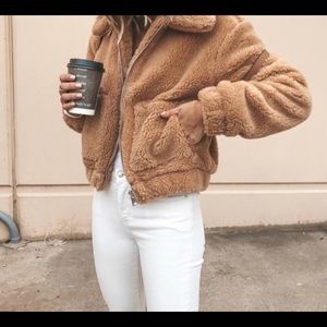 Adorable size small UO teddy jacket💗✨